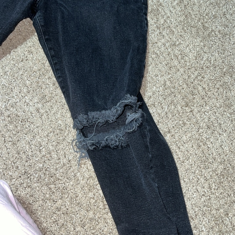 Jeans - Picture 2 of 3